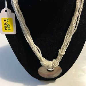Mother of Pearl Multi Strand Bead Necklace Pendant Vintage 90.